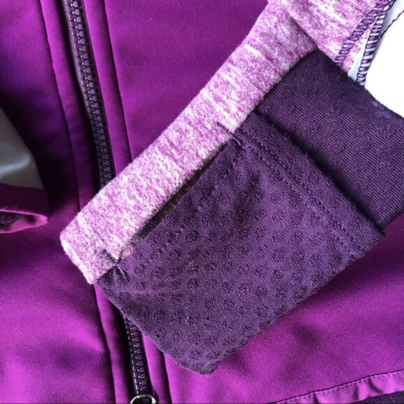 New Balance ~ Active Jacket ~ Womens Size Small - Picture 8 of 13